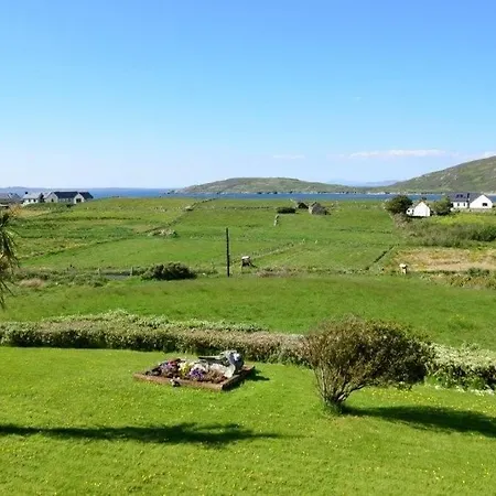 Decourcey's Hazelbrook Farmhouse